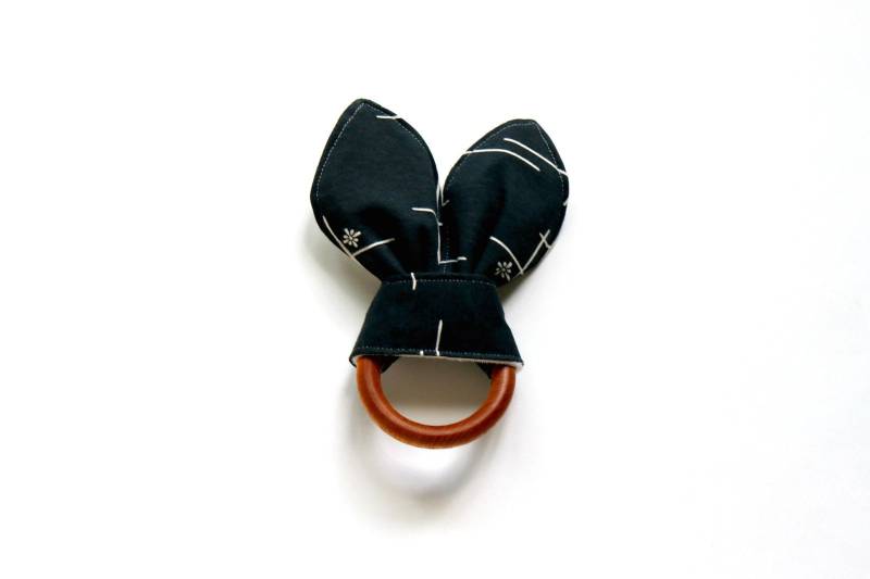 Bio Holz Beißring, Crinkle Toy, Marine Schlupf, Knit Greifling, Beißring von Etsy - owesley