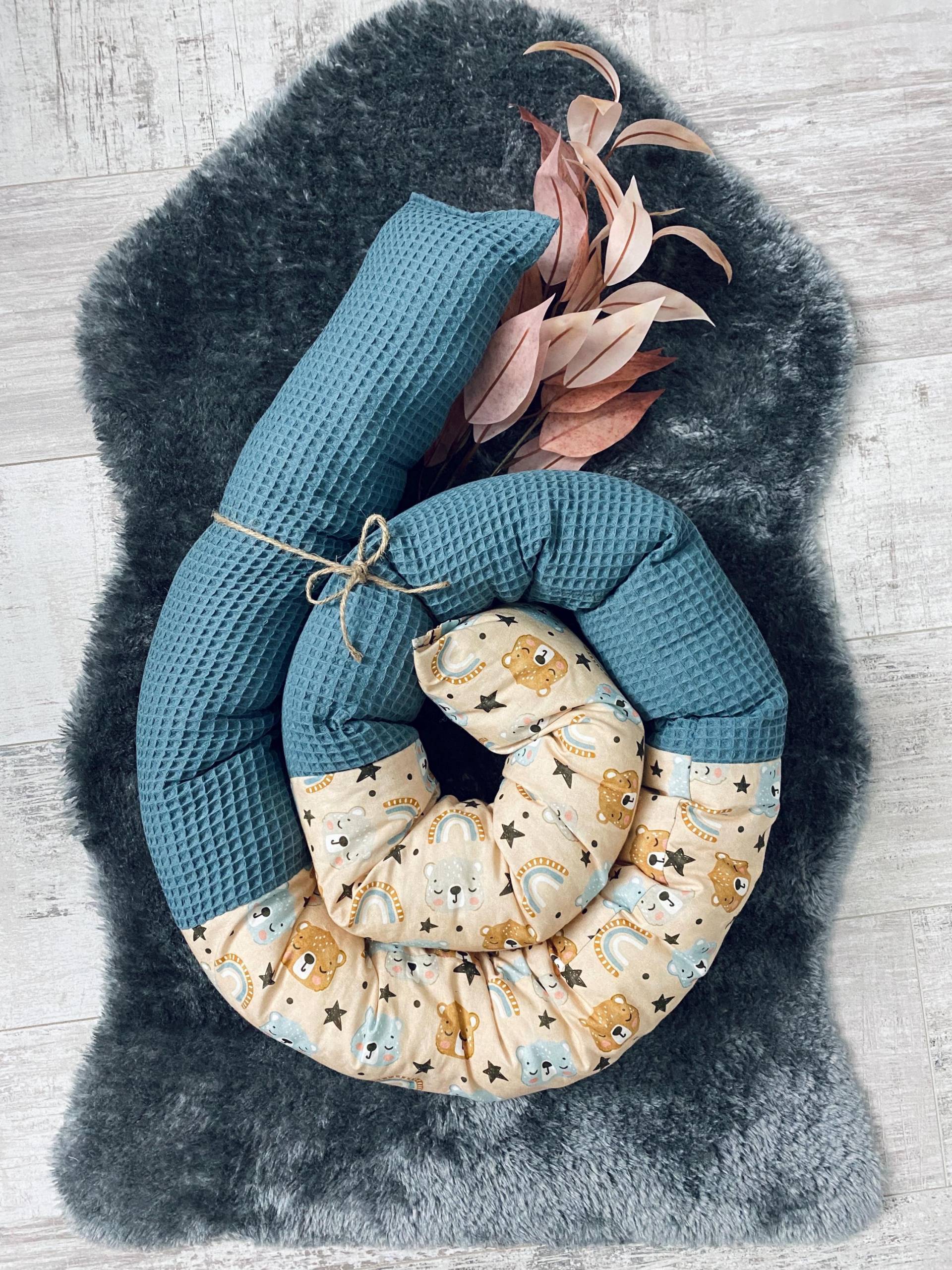 Wickeltischrolle Waffelpique Und Baumwolle | Schlange Umrandung Patchwork Mit Bären + Regenbogen - Babyzimmer-Deko & Kantenschutz von Etsy - pagaennaART