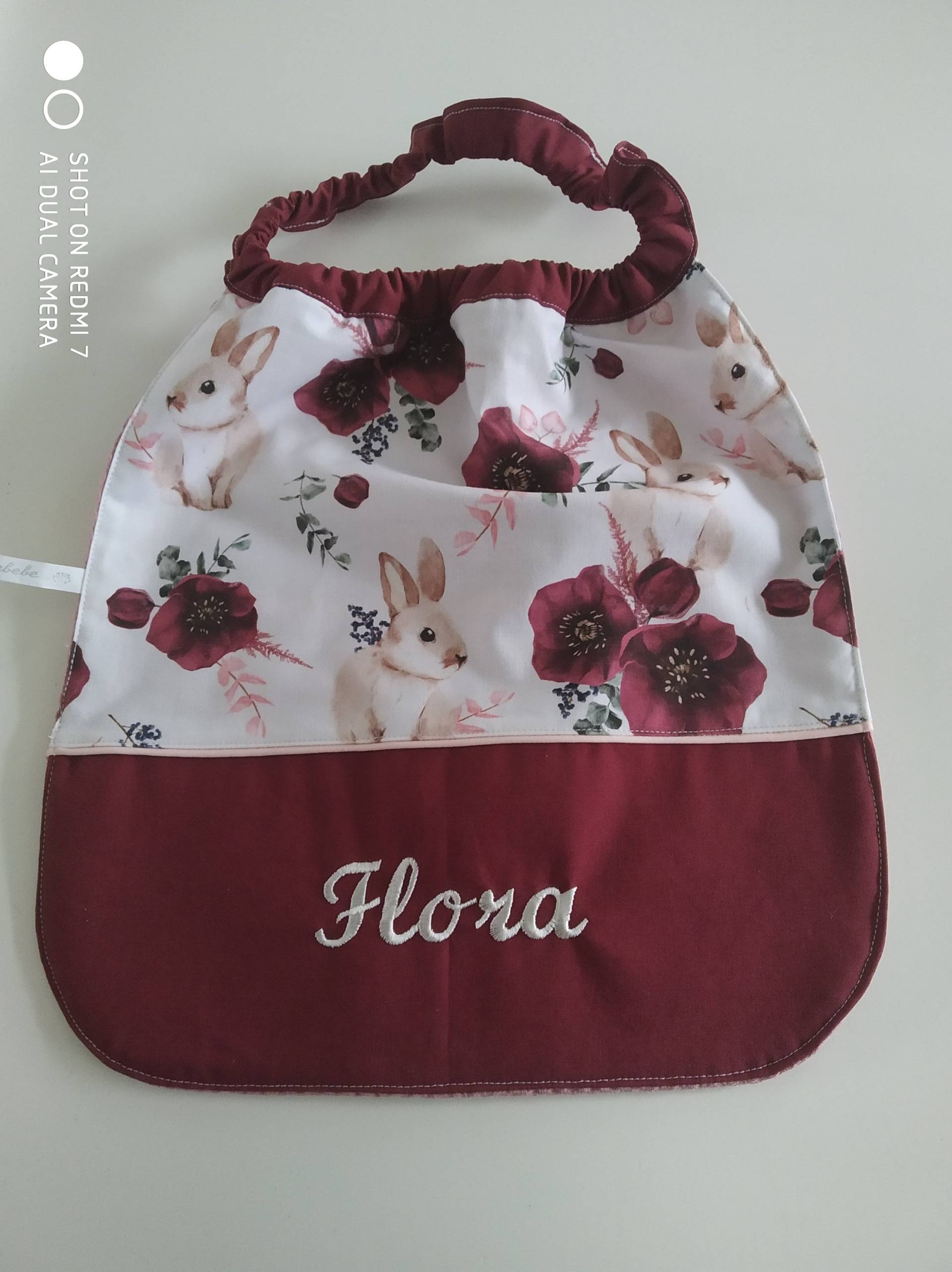 Kantinen-Lätzchen, Aus Baumwollstoffen & Waben Kantinen-Lätzchen, Aus Baumwollstoffen & Waben von Etsy - petitmondedebebe