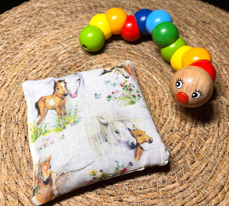 Rapssamenkissen Baby, Wärmekissen, Körnerkissen, Wärme, Mikrowelle, Handmade With Love, Geburt, Geschenk, Pferdchen, Pfohlen, Blumen, Beige Rapssamenkissen Baby, Wärmekissen, Körnerkissen, Wärme, Mikrowelle, Handmade With Love, Geburt, Geschenk, Pferdchen, Pfohlen, Blumen, Beige von Etsy - pinkbowKristinchen