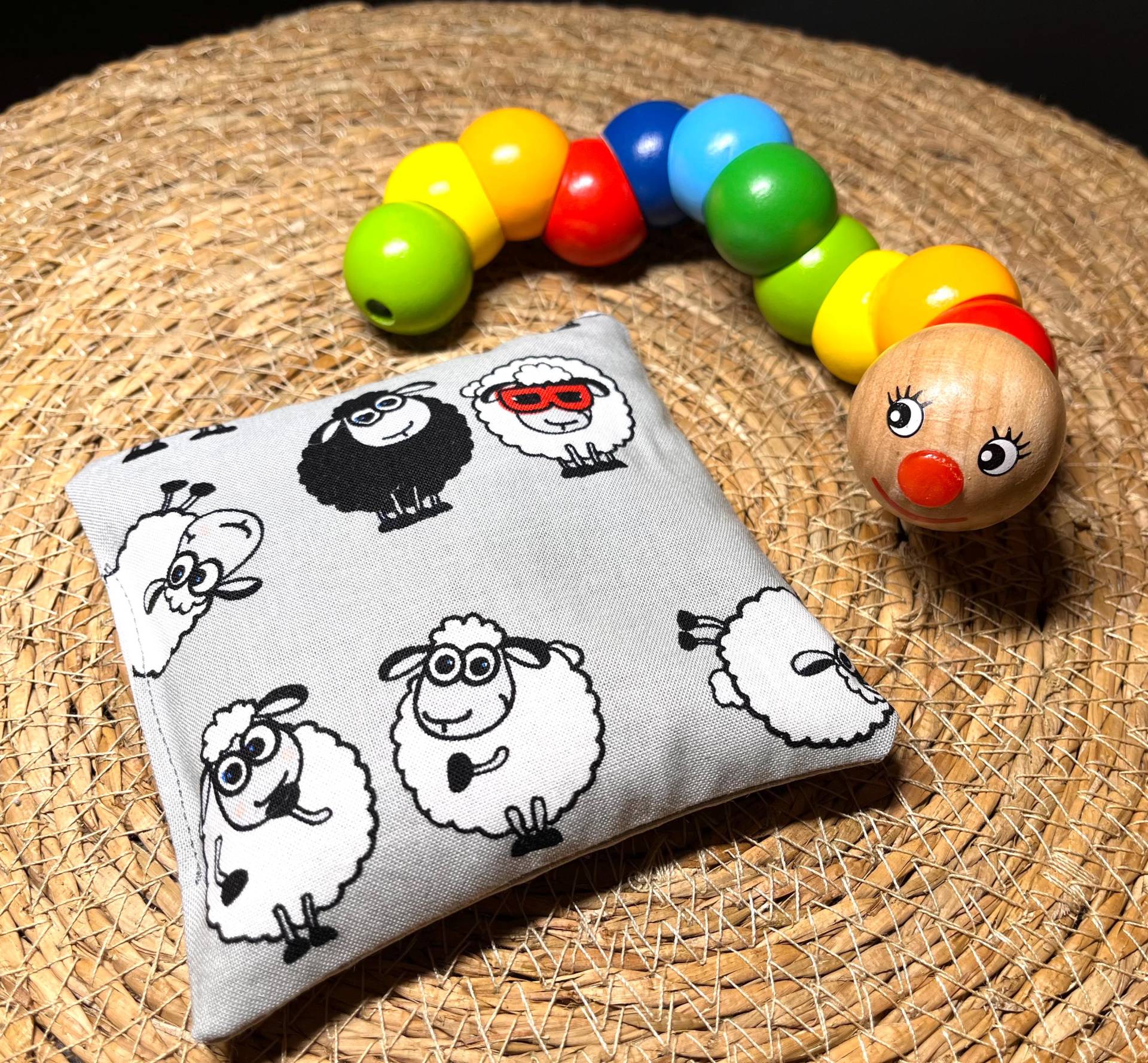 Rapssamenkissen Baby, Wärmekissen, Körnerkissen, Wärme, Mikrowelle, Handmade With Love, Geburt, Geschenk, Schafe, Freunde, Grau Rapssamenkissen Baby, Wärmekissen, Körnerkissen, Wärme, Mikrowelle, Handmade With Love, Geburt, Geschenk, Schafe, Freunde, Grau von Etsy - pinkbowKristinchen