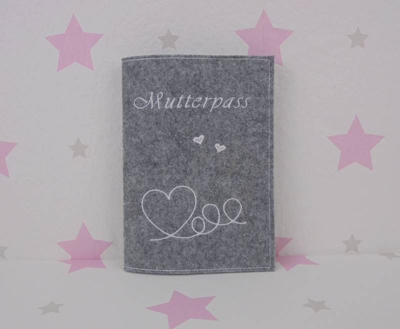 Pinkesterne Mutterpasshülle Mamipass Filz Schutzhülle Handmade Herzen Pinkesterne Mutterpasshülle Mamipass Filz Schutzhülle Handmade Herzen von Etsy - pinkeSterne