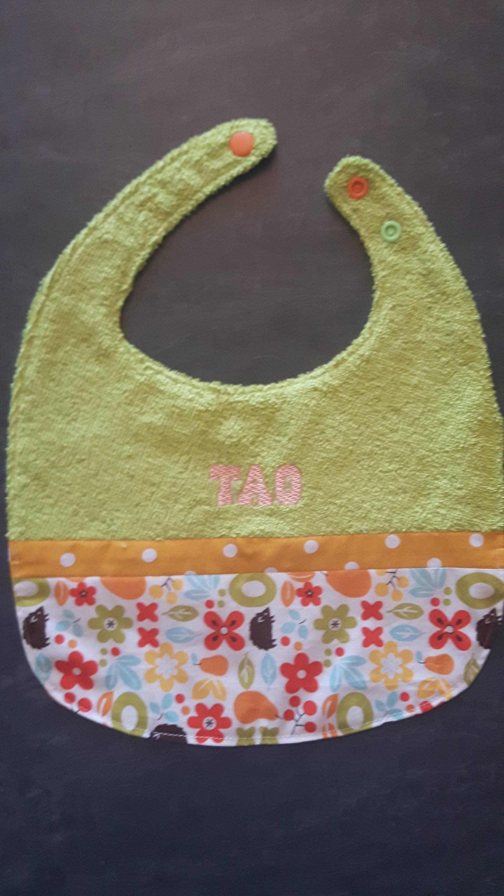 Babylätzchen, Personalisierter Lätzchenname, Tierstofflätzchen, Serviette Kind "Natur Und Igelchen" Grün Gelb Babylätzchen, Personalisierter Lätzchenname, Tierstofflätzchen, Serviette Kind "Natur Und Igelchen" Grün Gelb von Etsy - pommedammour17
