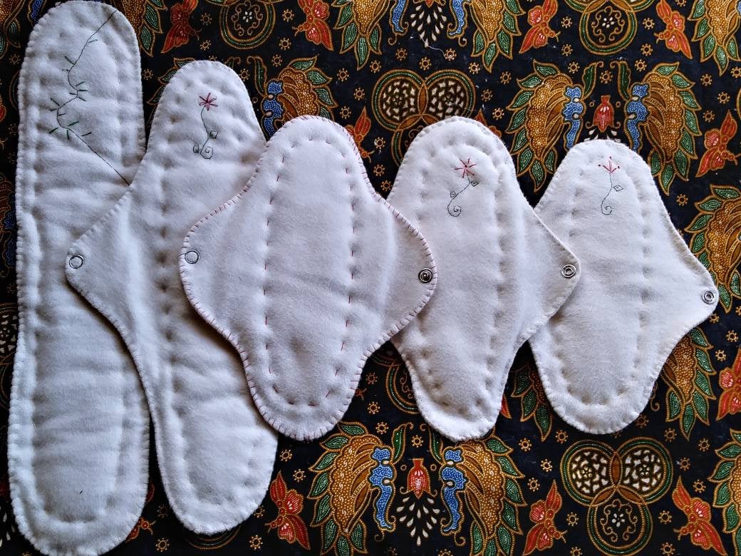 Stoffpads Aus 100% Bio-Baumwolle, Heavy Flow Starter-Kit, Postpartum, Nachtfluss, Wiederverwendbar, Waschbar von Etsy - positivelyarchetypal