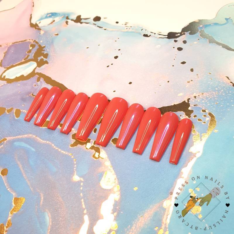 Coral - Press On Nails With Pink Shine Long Ballerina Coral - Press On Nails With Pink Shine Long Ballerina von Etsy - pressonsbycaro