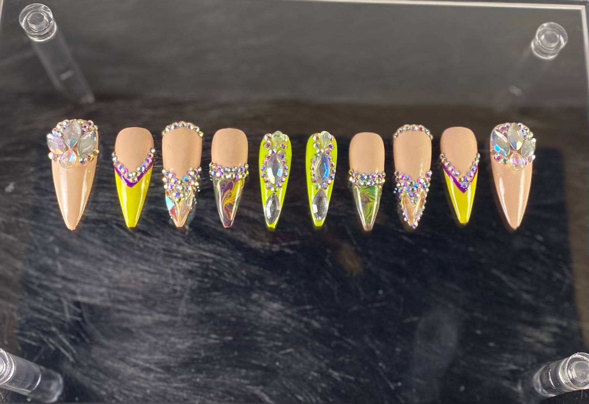 Lime Juice + Jewels Press On Nails Lime Juice + Jewels Press On Nails von Etsy - pureessencenails