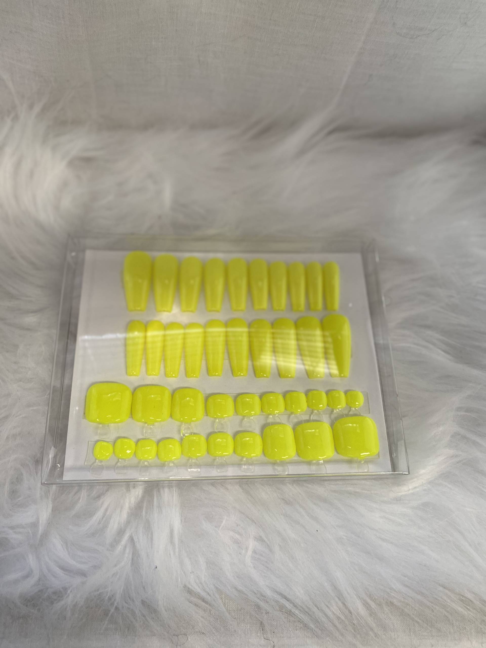 Lime Press On Nails Mit Toe Matching Set Lime Press On Nails Mit Toe Matching Set von Etsy - pureessencenails