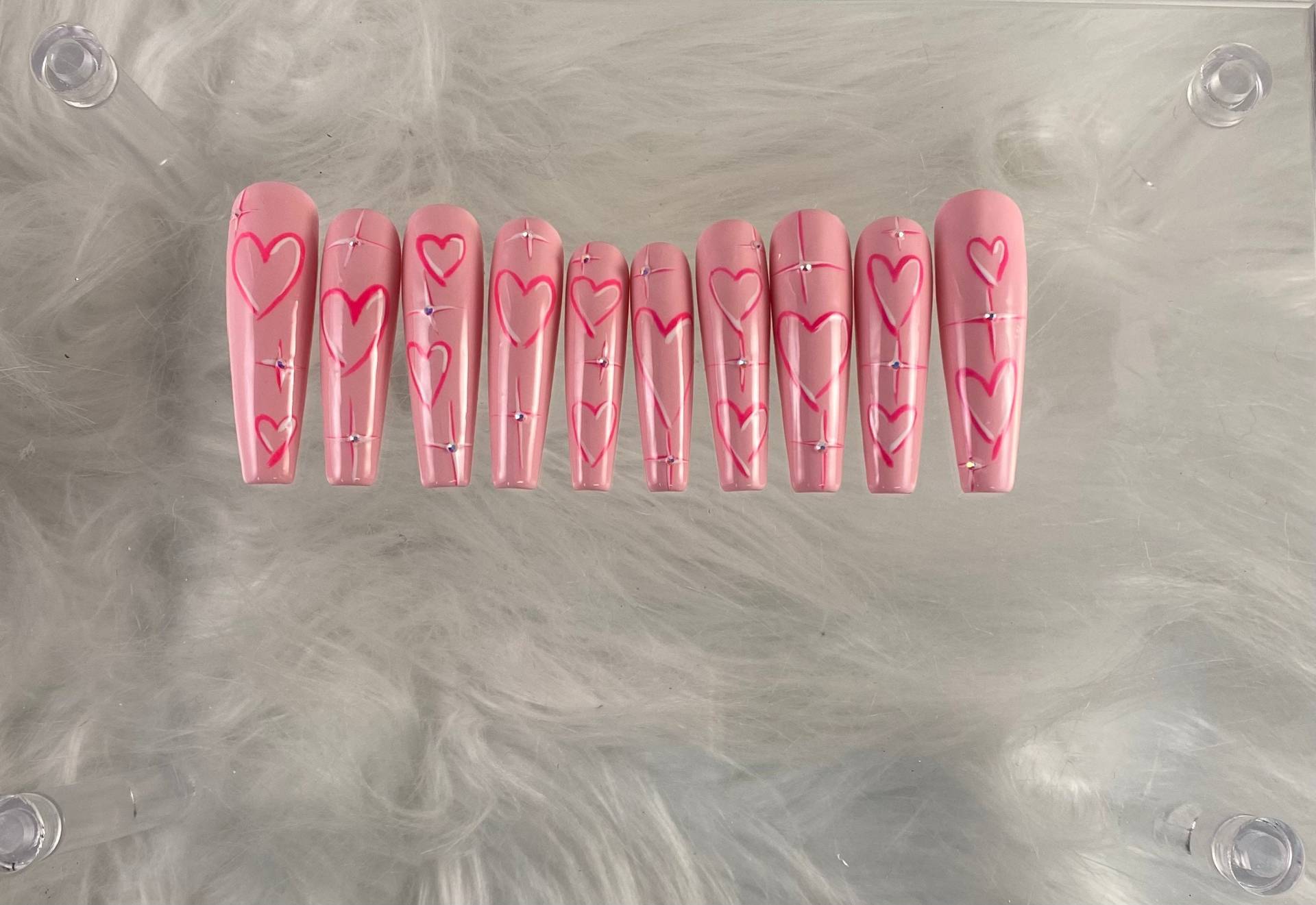 Pink Heart Press On Nails Valentinstag Nägel Pink Heart Press On Nails Valentinstag Nägel von Etsy - pureessencenails