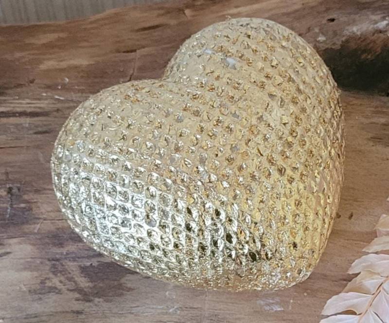 Heart Of Gold - Herz - Raysin - Vergoldet - Blattgold von Etsy - raysofinspiration66