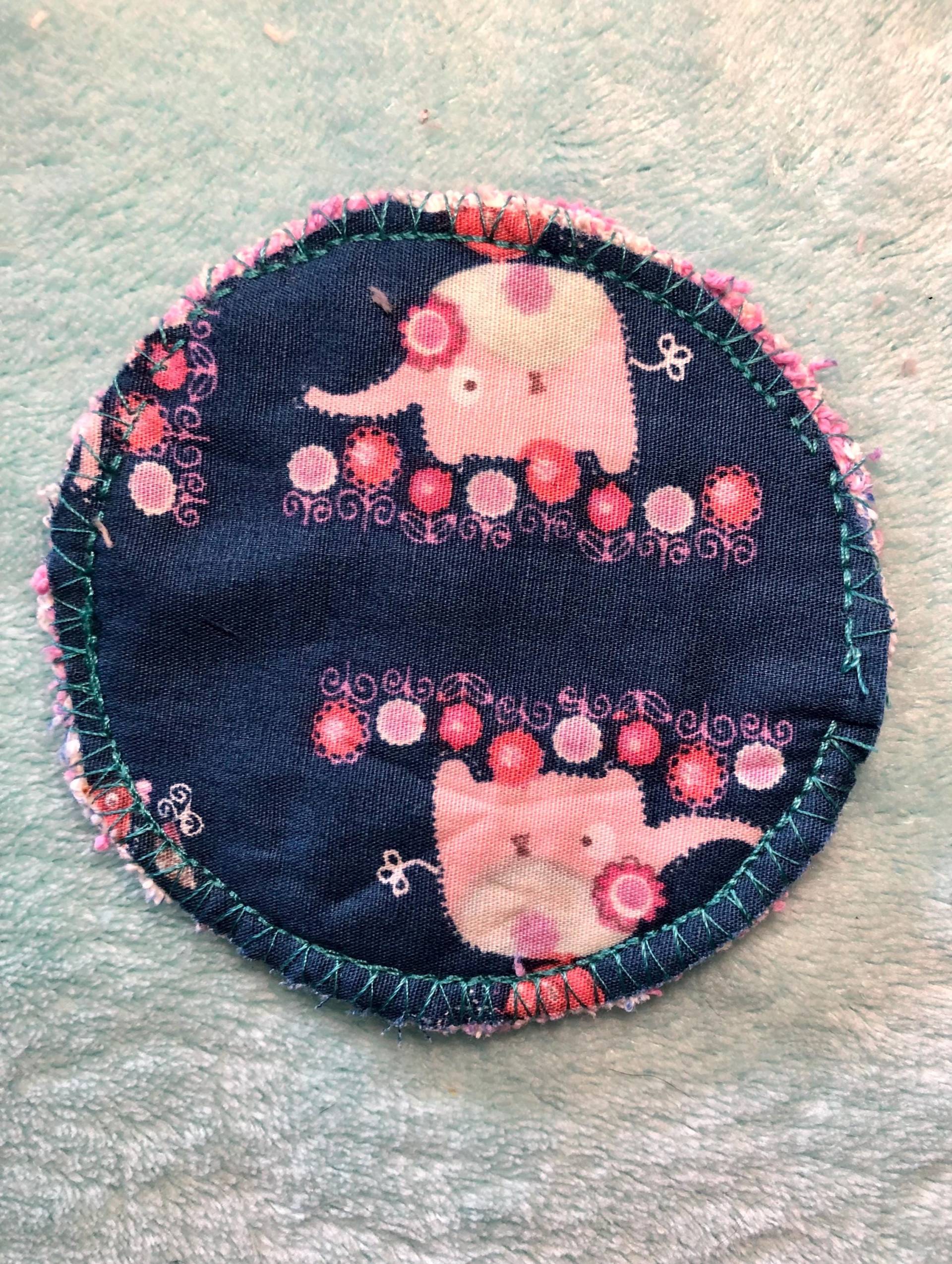 Upcycling Abschminkpad Pink Elephants - Einfach Genäht von Etsy - resteflickenPUNKT