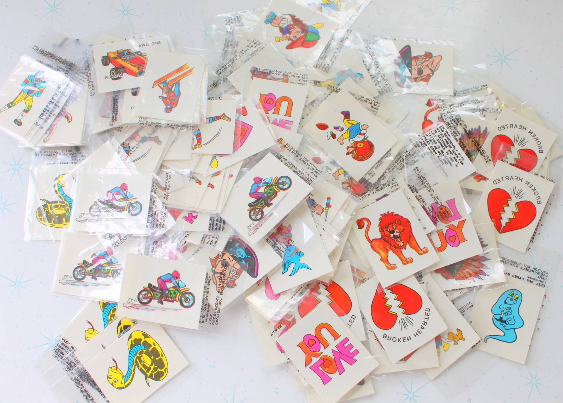 1950Er 1960Er Jahre Vintage Tattoo Bügelbilder/Retro Sticker Zum Kleben. Kitschig. Regenbogen. Hüfttasche. Herz. Neon. Küssen. Frieden. Hippie von Etsy - retroandme