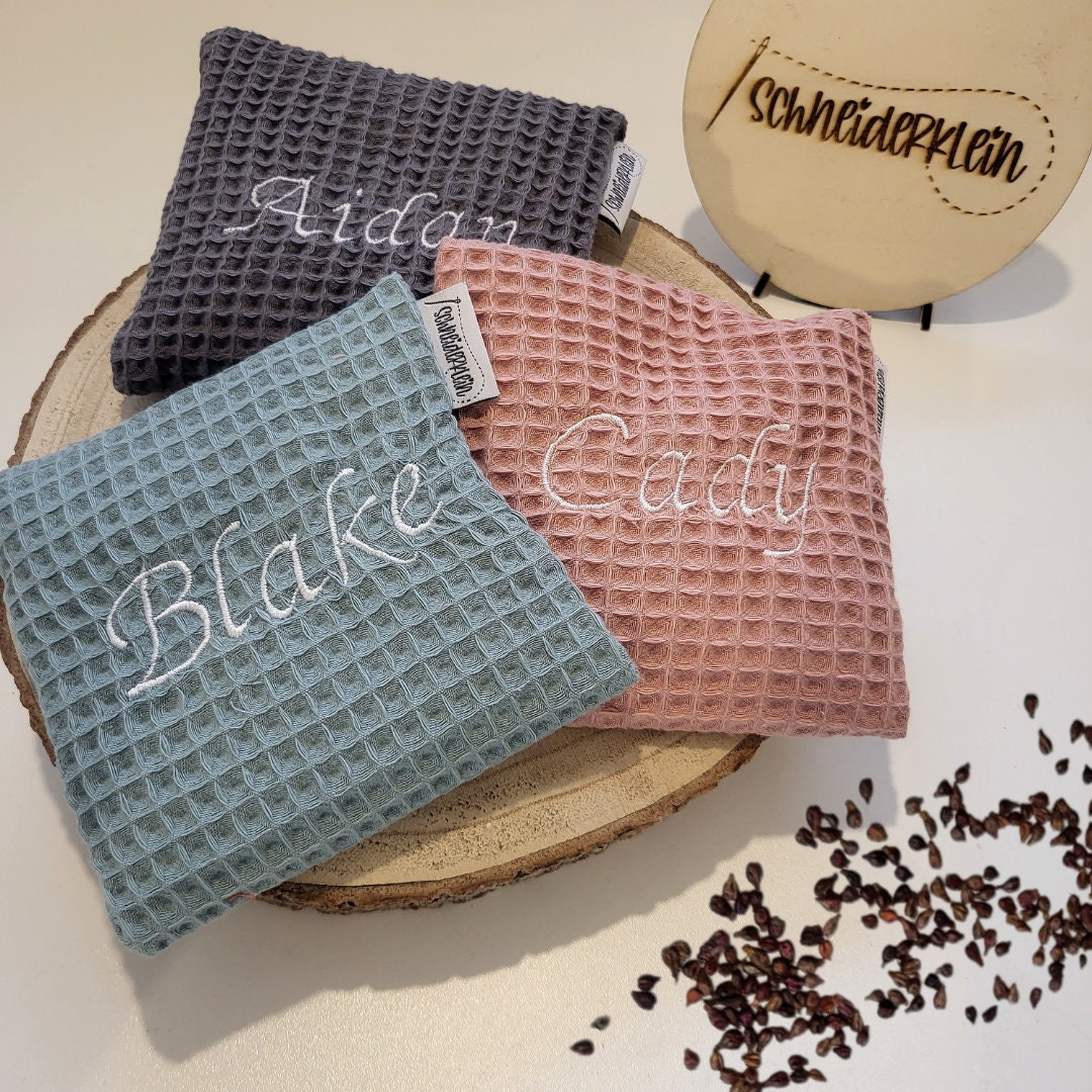 Wärmekissen Mit Namen, Traubenkernkissen Für Babys, Körnerkissen, Personalisiertes Geschenk Zur Geburt Wärmekissen Mit Namen, Traubenkernkissen Für Babys, Körnerkissen, Personalisiertes Geschenk Zur Geburt von Etsy - schneiderklein