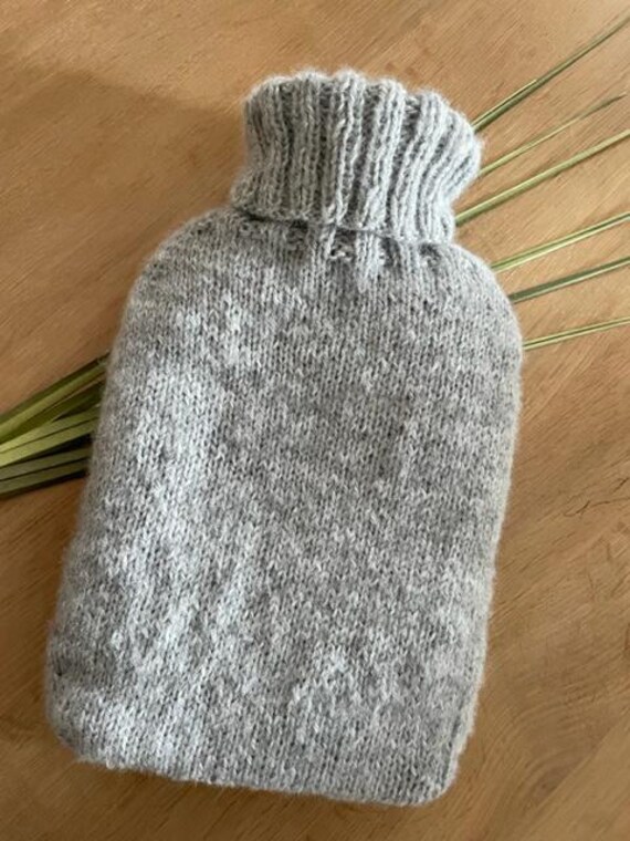 Handgestrickter Weicher Wärmflaschenbezug, Wärmflaschenhülle Für Große Wärmflaschen von Etsy - sijstersNordicStrick