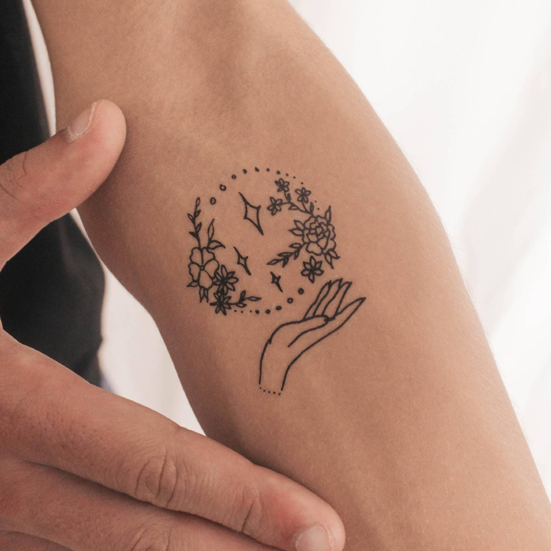 Blume Hand Temporäres Tattoo | 3Er Set Blume Hand Temporäres Tattoo | 3Er Set von Etsy - smalltattoos