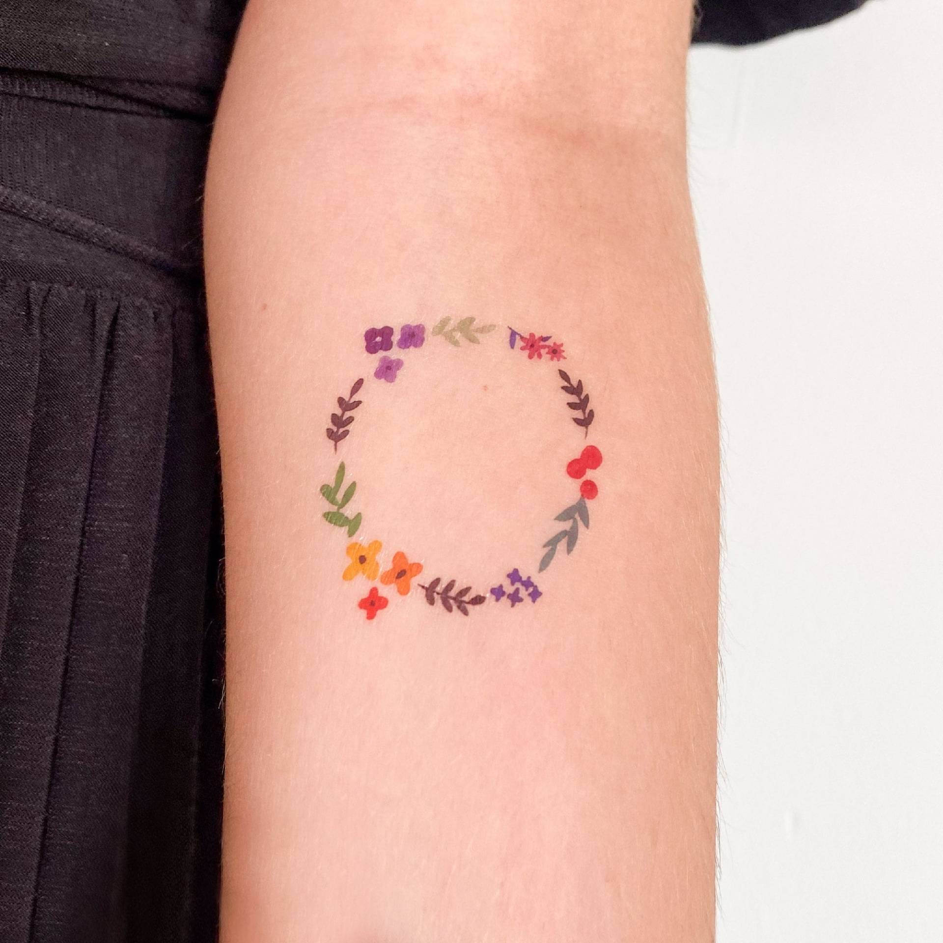 Blumenkranz Temporäres Tattoo Von Zihee | 3Er Set von Etsy - smalltattoos