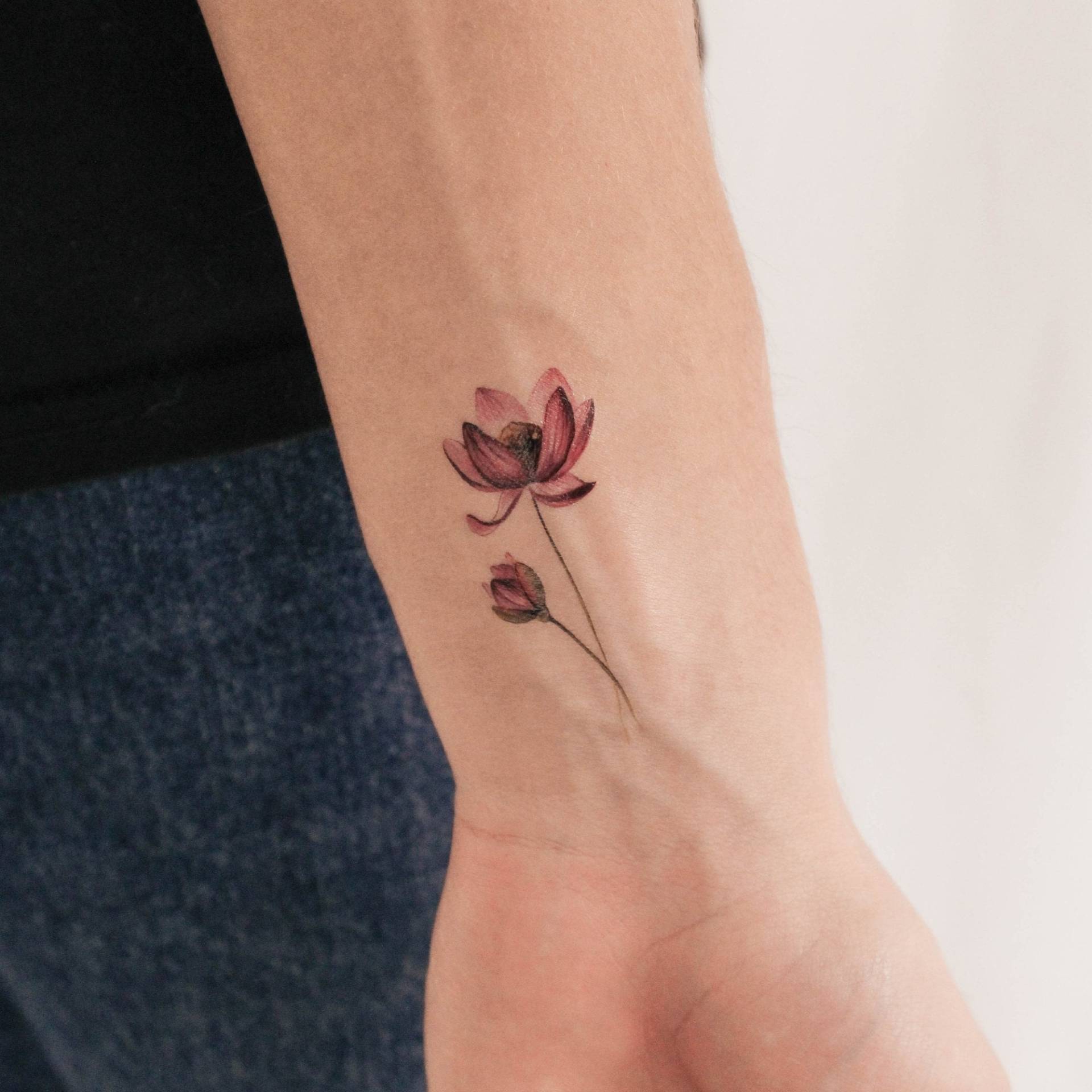 Lotus Blume Temporäres Tattoo Von Lena Fedchenko | 3Er Set von Etsy - smalltattoos