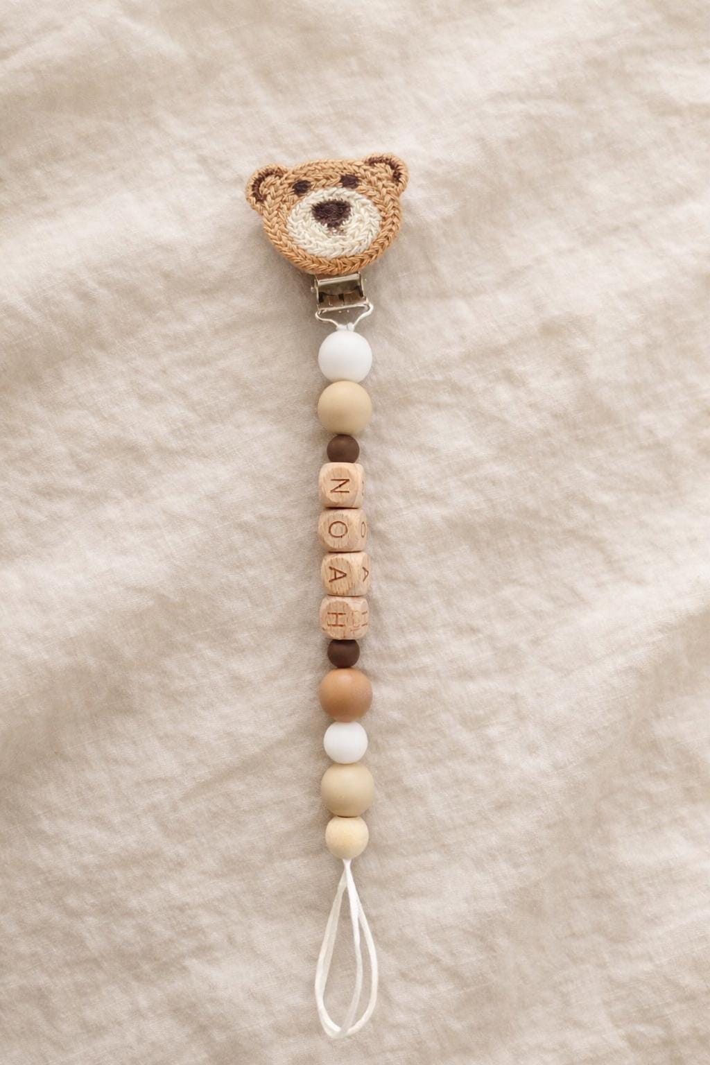 Personalisierte Schnullerkette von Etsy - smallthingsbyeri