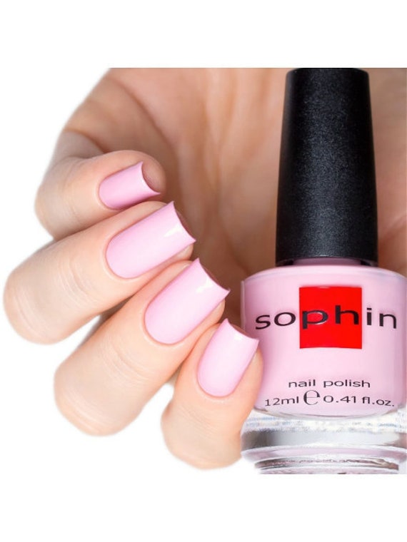 Baby Pink Nagellack. Sophin 0342. Pastell Maniküre. Rosa Farbe. Cremefarbener Lack. Naturkosmetik von Etsy - sophincosmetics