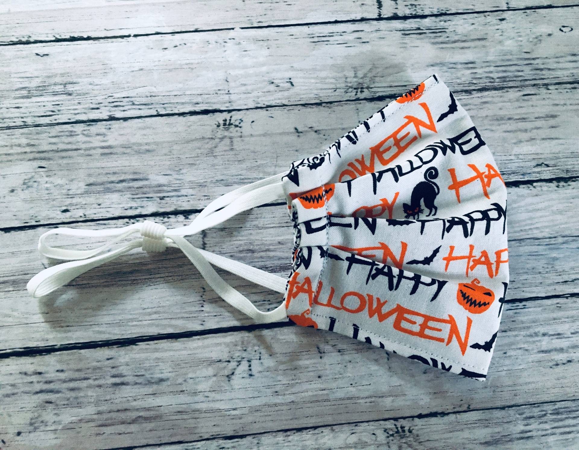 Happy Halloween Kindergesichtsmaske Junge Mädchen Größenverstellbar Happy Halloween Kindergesichtsmaske Junge Mädchen Größenverstellbar von Etsy - spookylittleghouls