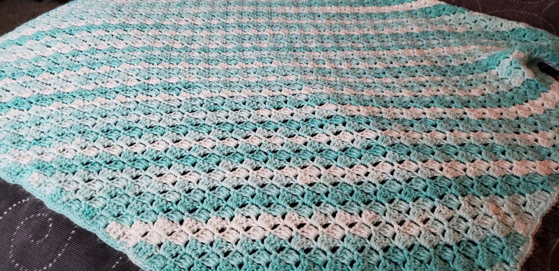 Corner To Babydecken Corner To Babydecken von Etsy - stitchedtoHISglory