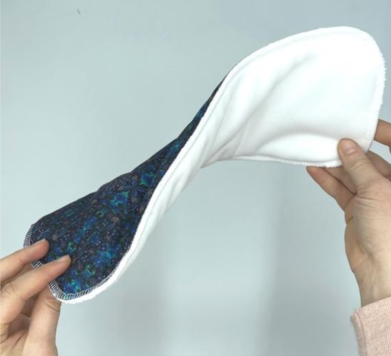 Wochenbett-Einlagen | Stoffbinde Nach Der Geburt Inkontinenzpads Periodenpads Muster Reef 3 Stück von Etsy - stoffwindelbar