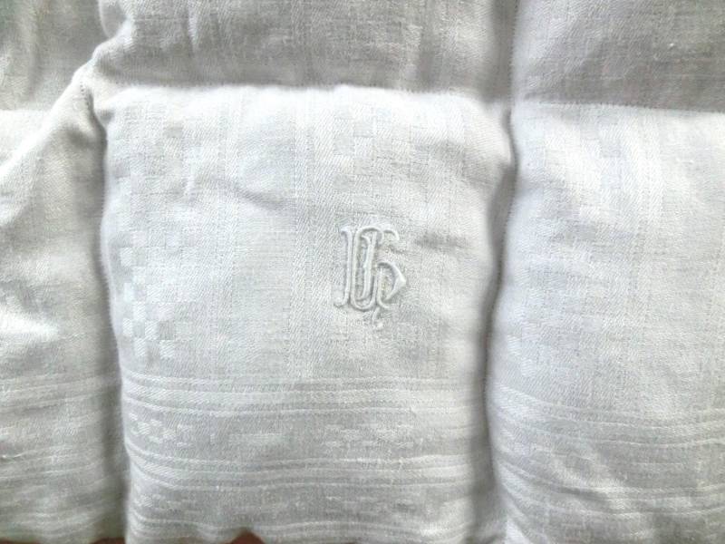 Kirschkernsack Guter Heinrich, Weißes, Sehr Altes Leinen, in Sich Gemustert, Monogramm Handgestickt, 6 Kammern, 2000G Schwer, Natürlich Neu Kirschkernsack Guter Heinrich, Weißes, Sehr Altes Leinen, in Sich Gemustert, Monogramm Handgestickt, 6 Kammern, 2000G Schwer, Natürlich Neu von Etsy - sumergosum