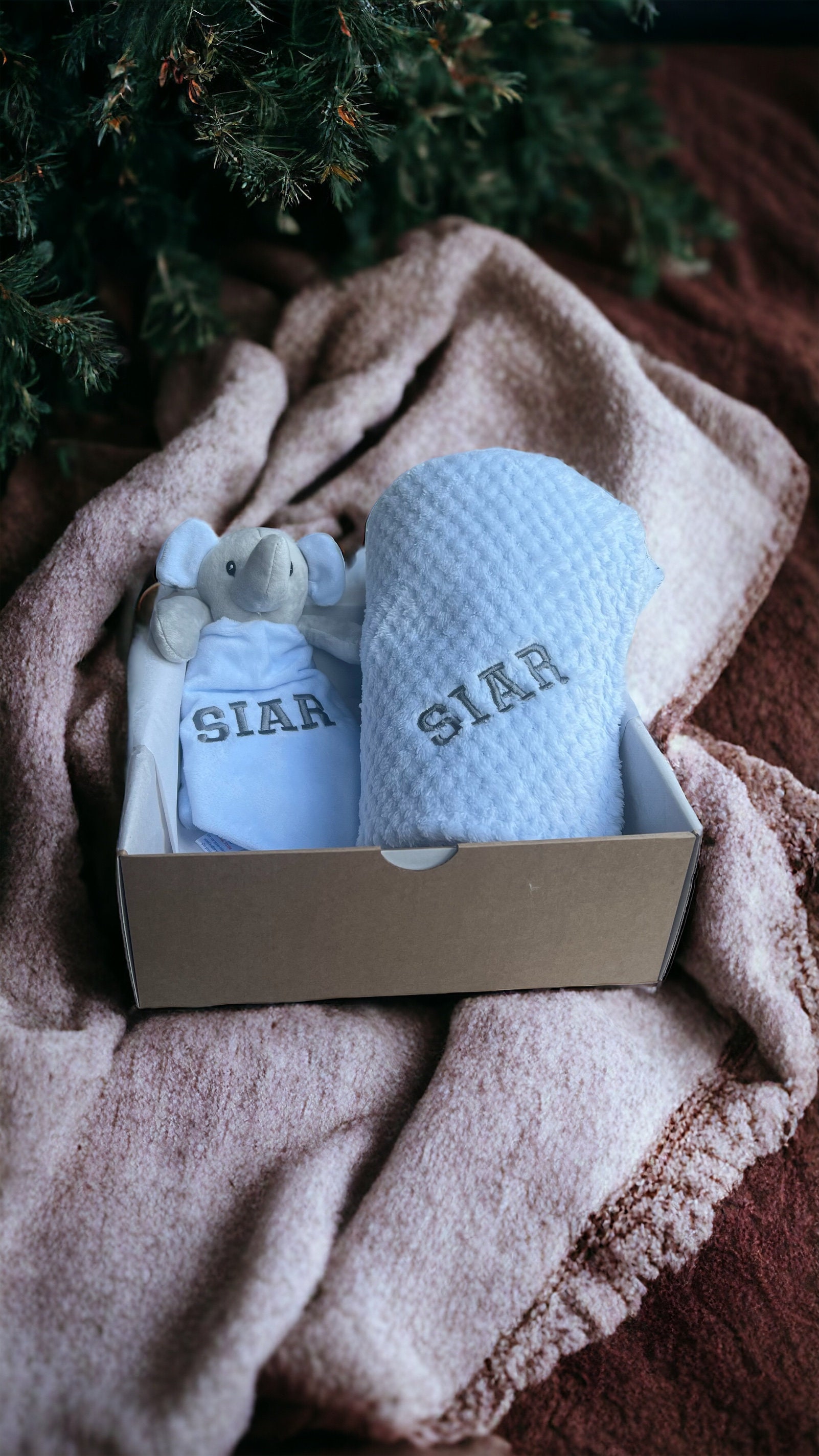 Personalisiertes Baby-Geschenk Für Mädchen, Personalisiertes Baby-Dusche-Geschenk, Baby-Elefant-Geschenk Personalisiertes Baby-Geschenk Für Mädchen, Personalisiertes Baby-Dusche-Geschenk, Baby-Elefant-Geschenk von Etsy - thebababee