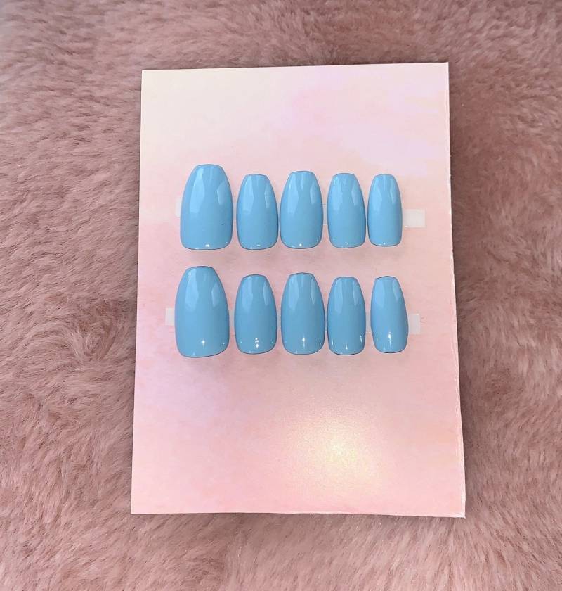 Press On Nails Basic Blue Aus Shellac von Etsy - theglamstorecom