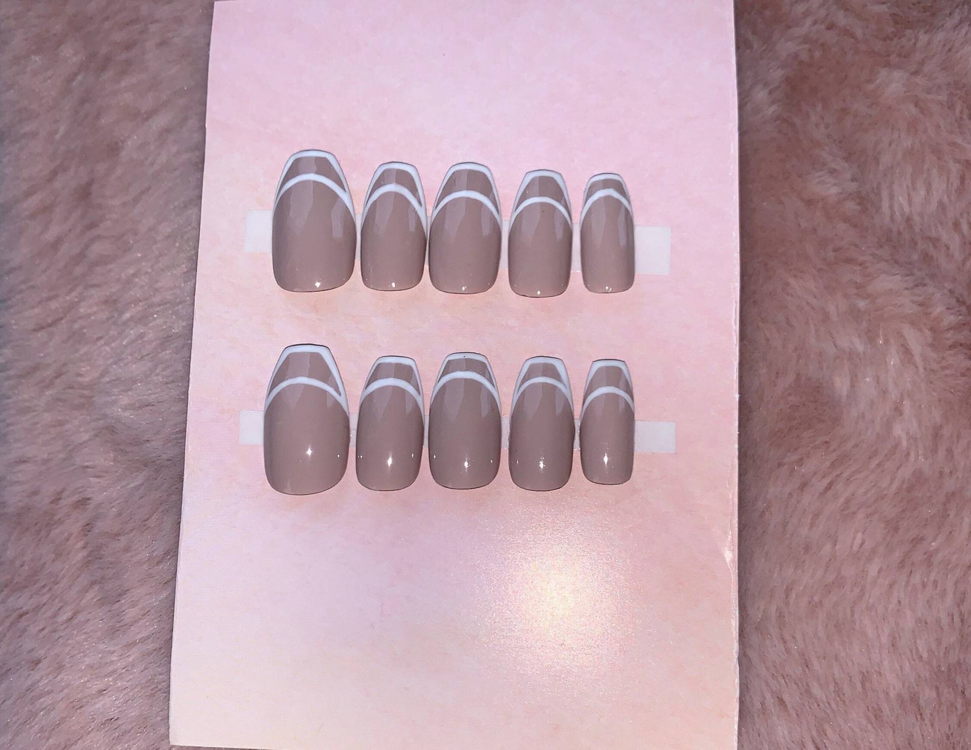 Press On Nails Mit Süßem Design Aus Shellac Press On Nails Mit Süßem Design Aus Shellac von Etsy - theglamstorecom