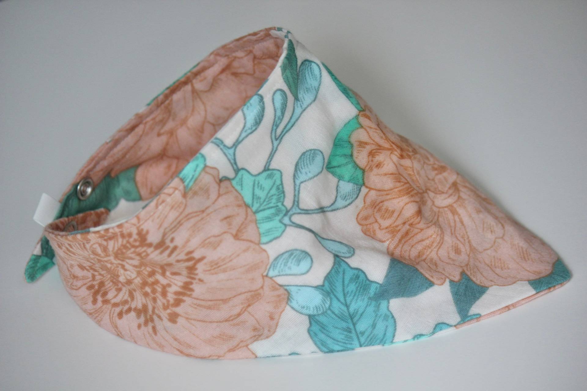 Musselin Tuch Baby Bib Muslin Peonies Musselin Tuch Baby Bib Muslin Peonies von Etsy - tjbibs
