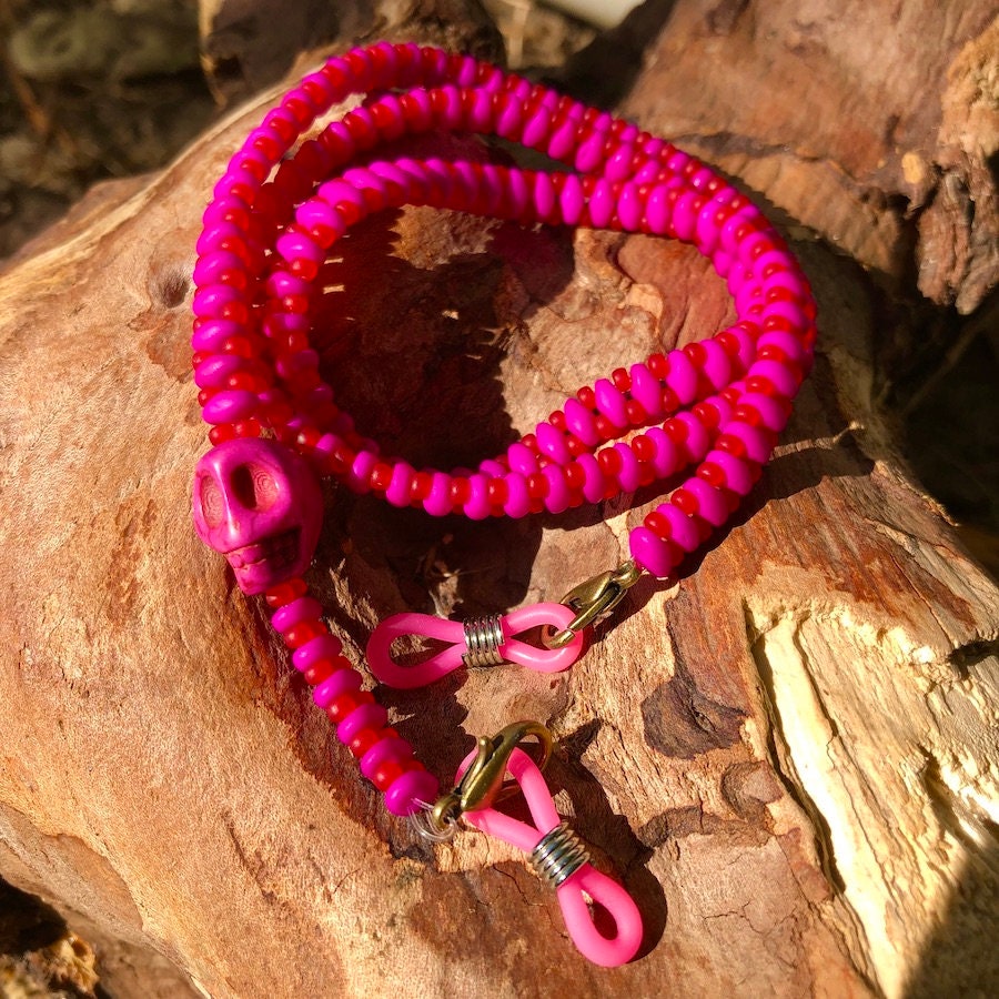 Brillenkette "Skull - Neon Purple" Brillenkette "Skull - Neon Purple" von Etsy - trudiloves
