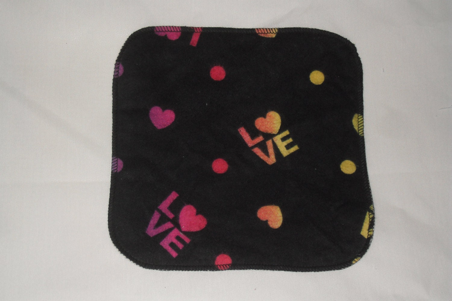 6 Love Flanelltücher von Etsy - twinkletoesdiapers