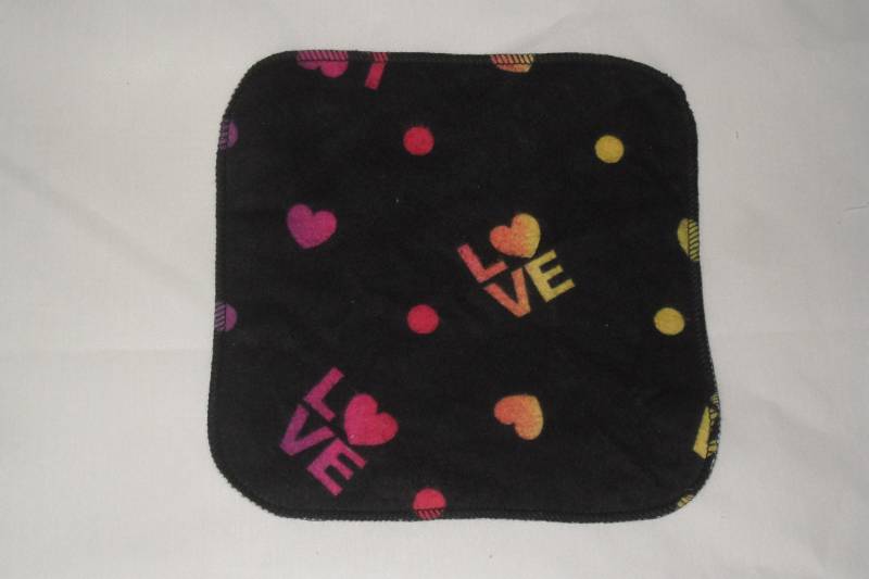 6 Love Flanelltücher von Etsy - twinkletoesdiapers