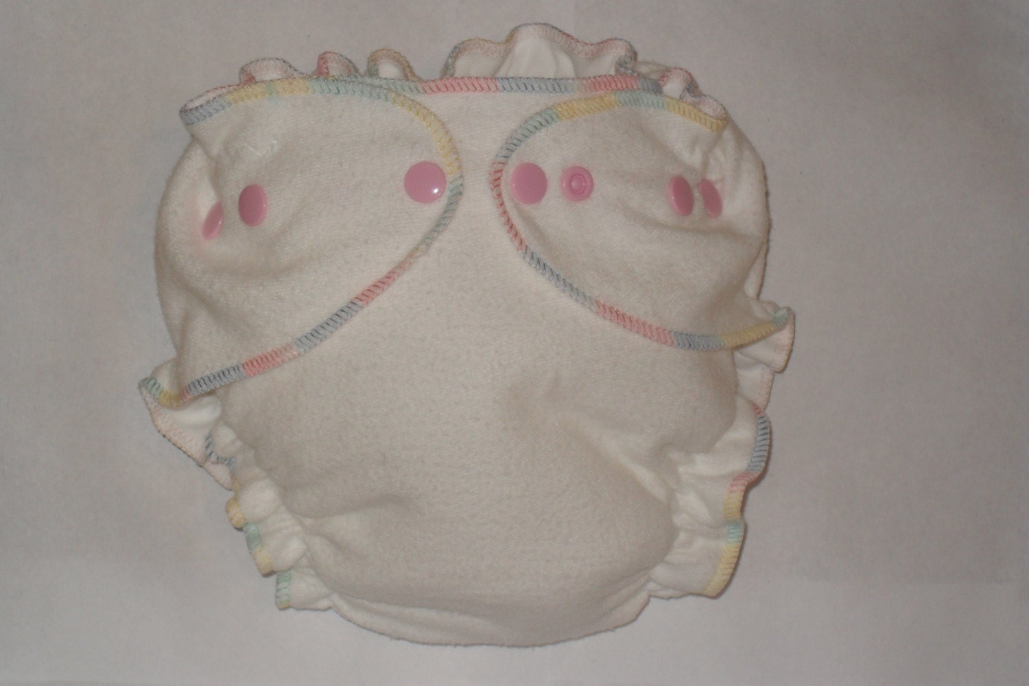 Ausgestattete Windel Bambus Zorb Mit Pastell-Thread von Etsy - twinkletoesdiapers