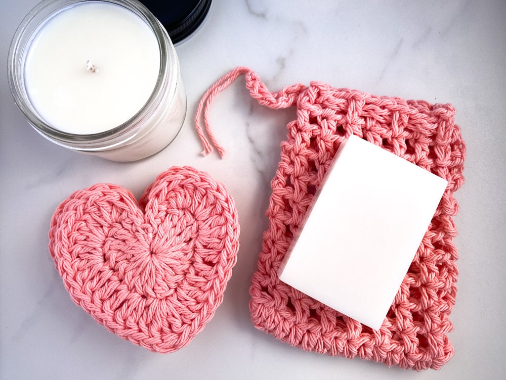 Nachhaltiges, Umweltfreundliches, Veganes Geschenkset Zum Valentinstag | Pflegepaket Für Sie Galantinstag Geschenk Korb Valentinsgeschenk von Etsy - veganviridity