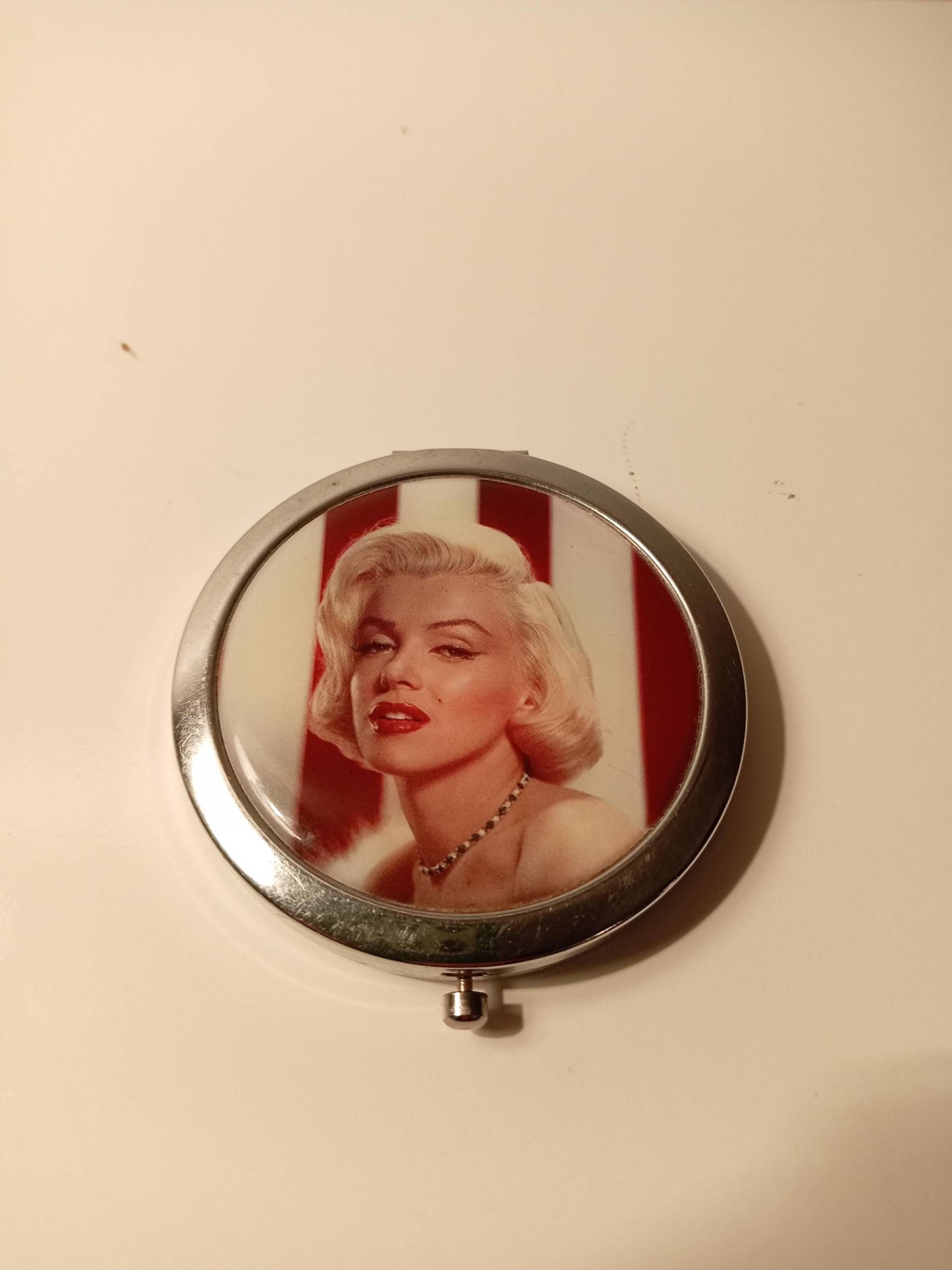 Marilyn Monroe & Mallorca 25 Jahre Alter Handspiegel von Etsy - vintagegalerie2025