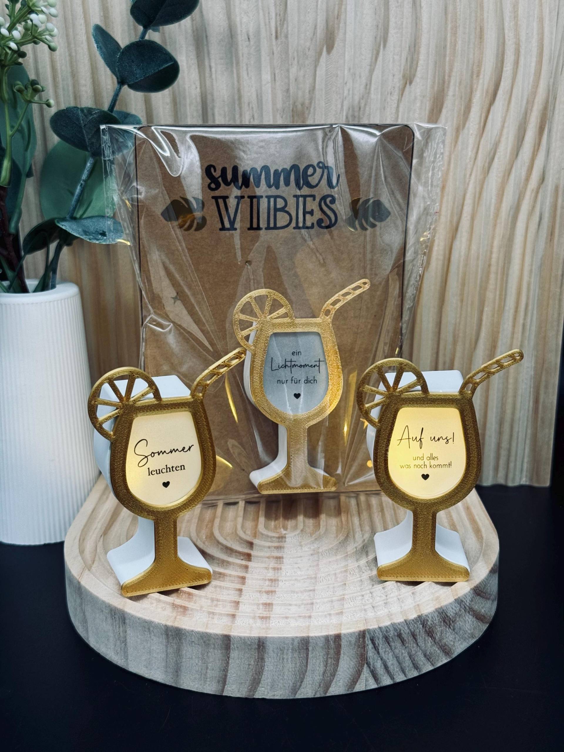 Kleine Leucht-Cocktailgläser Summer Vibes | Mitbringsel Sommer Geschenk Urlaub Ferien Kleine Leucht-Cocktailgläser Summer Vibes | Mitbringsel Sommer Geschenk Urlaub Ferien von Etsy - werkstark