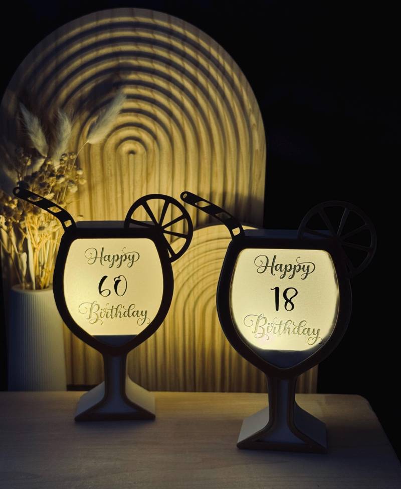 Leucht Cocktailglas | Geburtstagsgeschenk Lichtergeschenk von Etsy - werkstark