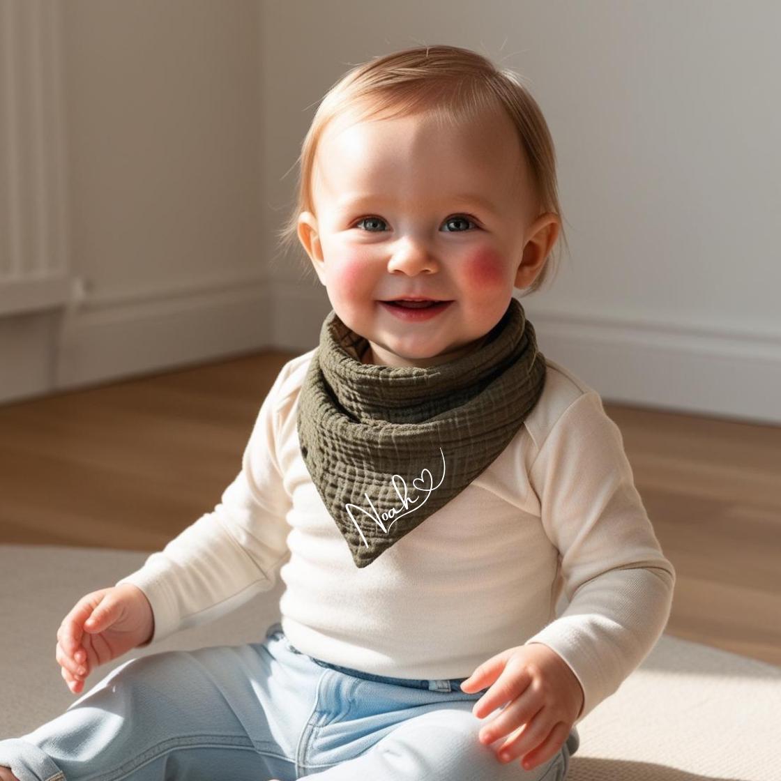 Geschenk Zur Geburt/Musselin Dreiecktuch Sabbertuch Babygeschenk Personalisiertes Halstuch Baby Kleinkind Lätzchen Geburtstag Geschenk Zur Geburt/Musselin Dreiecktuch Sabbertuch Babygeschenk Personalisiertes Halstuch Baby Kleinkind Lätzchen Geburtstag von Etsy - wirbelwindkids