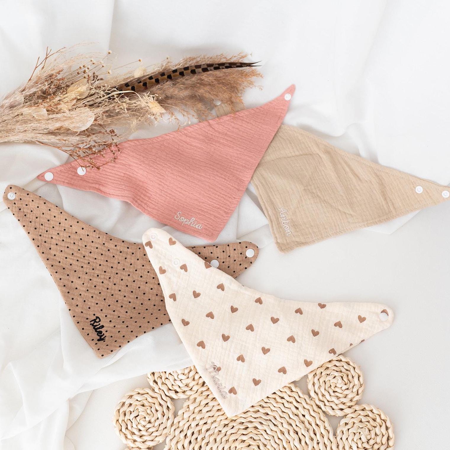 Halstuch Baby, Babygeschenke, Dreieckstuch Baby Halstuch, Personalisiert, Geschenk Geburt, Geschenk, Taufgeschenk Halstuch Baby, Babygeschenke, Dreieckstuch Baby Halstuch, Personalisiert, Geschenk Geburt, Geschenk, Taufgeschenk von Etsy - wunderwunsch