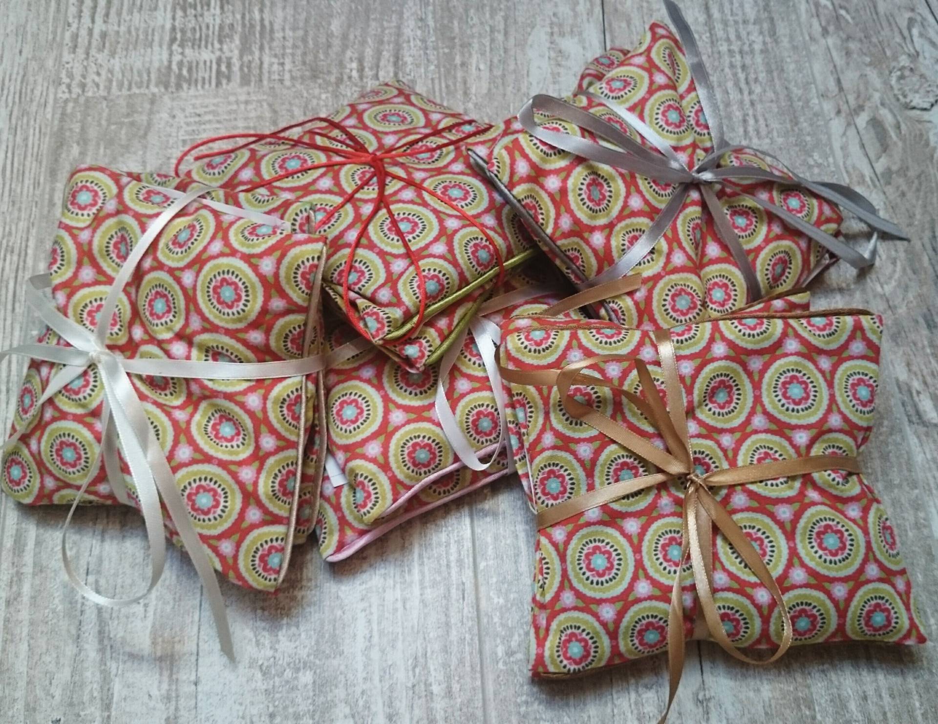 Bio Kirschkernkissen + Kälte/Wärme Kompresse - Geschenke Set Waschbare Bezüge von Etsy - wwwMiaLilyDE