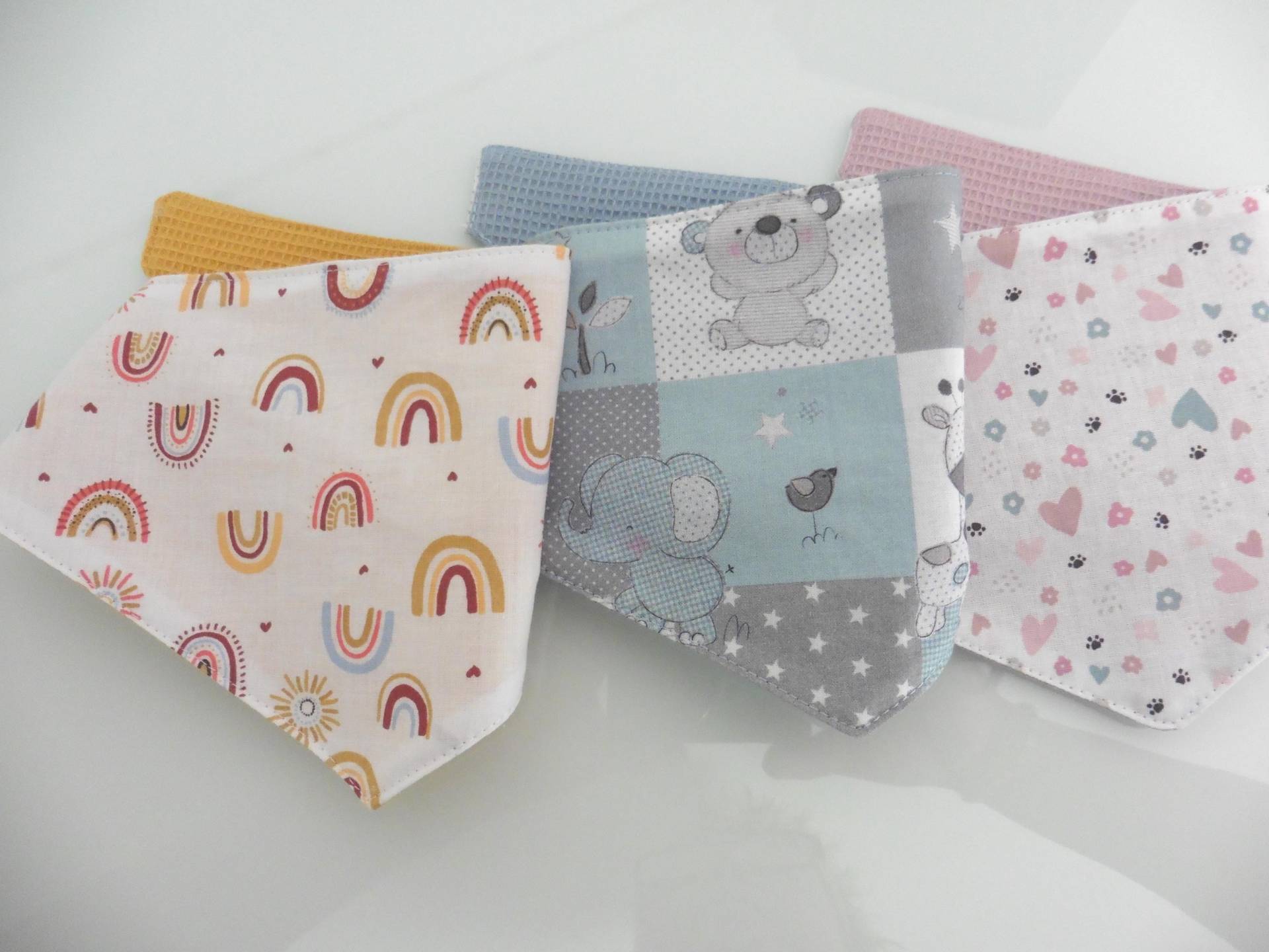 Baby Dreieckstuch, Halstuch, Spucktuch, Sabberlätzchen, Personalisierbar, Für Kleinkind 0-18 Monate Mit Flanell Oder Waffelpiqué Baby Dreieckstuch, Halstuch, Spucktuch, Sabberlätzchen, Personalisierbar, Für Kleinkind 0-18 Monate Mit Flanell Oder Waffelpiqué von Etsy - yoUWant3dCreativShop