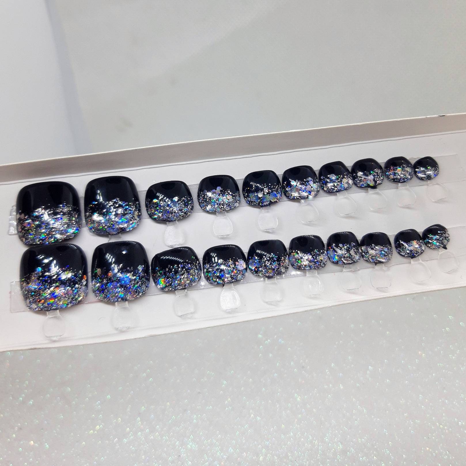 Zehennägel Zum Aufdrücken - „starfall" | Versandfertig Press On Nails Pediküre Nägel Aufdrücken Künstliche Falsche Zehennägel Zum Aufdrücken - „starfall" | Versandfertig Press On Nails Pediküre Nägel Aufdrücken Künstliche Falsche von Etsy - yourperfectnailss