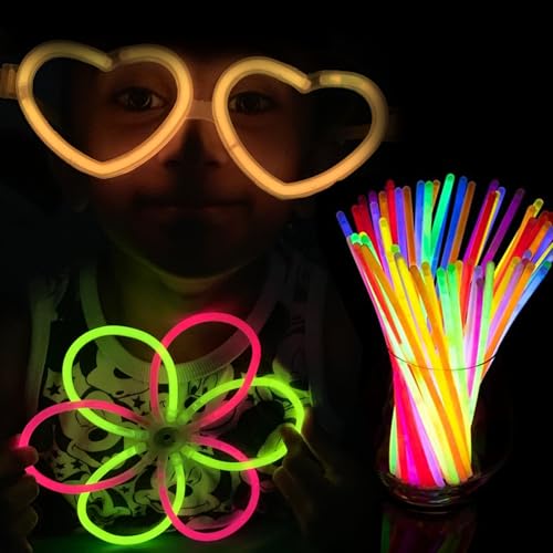 224pcs Glow Stick Party Pack for Kids - 100 Glow Sticks with 124 Connectors for Neon Bracelets, Glasses, Headbands - Light Up Glow Sticks for Christmas, Halloween, Weddings, Birthdays & Disco Events 224pcs Glow Stick Party Pack for Kids - 100 Glow Sticks with 124 Connectors for Neon Bracelets, Glasses, Headbands - Light Up Glow Sticks for Christmas, Halloween, Weddings, Birthdays & Disco Events von Event Decor Shop