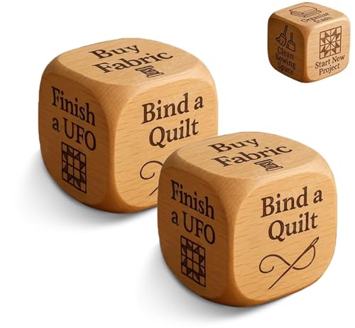 Quilter’s Dice Handmade Wooden Quilter’s Decision Dice with 6 Engraved Quilting Tasks, Novelty Quilt Guild Gifts, Fun Sewing Gift Sewists & Craft Lovers, Christmas Valentine’s Day(2pcs) von Explcior