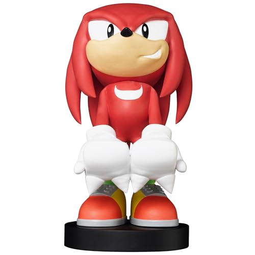 Exquisite Gaming: Knuckles Cable Guys Handy- und Controller-Halterung, inklusive 1,8 m Ladekabel, robuste PVC-Statue, stabile Basis von Exquisite Gaming
