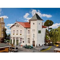 FALLER 130458 H0 Hotel mit Gourmetrestaurant, Ep. III von FALLER®