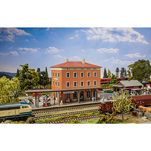 Faller 110135 H0 Bayerischer Bahnhof Weisenbach von FALLER