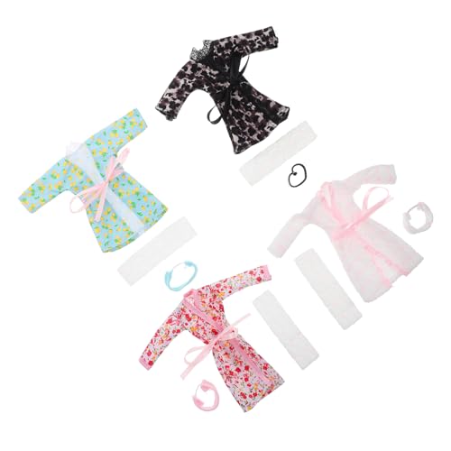 FELTECHELECTR 4-teiliges Puppen-nachtwäsche-Set Bademantel Pyjama Stirnband Und Handtuch Mini-toilettenartikel-zubehör Für Das Puppen-ankleidespielset FELTECHELECTR 4-teiliges Puppen-nachtwäsche-Set Bademantel Pyjama Stirnband Und Handtuch Mini-toilettenartikel-zubehör Für Das Puppen-ankleidespielset von FELTECHELECTR