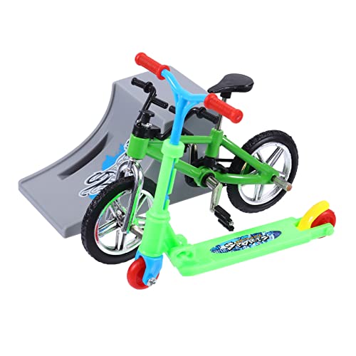 FELTECHELECTR Finger Bike Und Scooter Spielzeugset Faltbare Finger Bike Toys Für Pädagogisches Und Unterhaltsames Brettspiel Für Ideal Für Freizeit Und Bewegungsförderung FELTECHELECTR Finger Bike Und Scooter Spielzeugset Faltbare Finger Bike Toys Für Pädagogisches Und Unterhaltsames Brettspiel Für Ideal Für Freizeit Und Bewegungsförderung von FELTECHELECTR